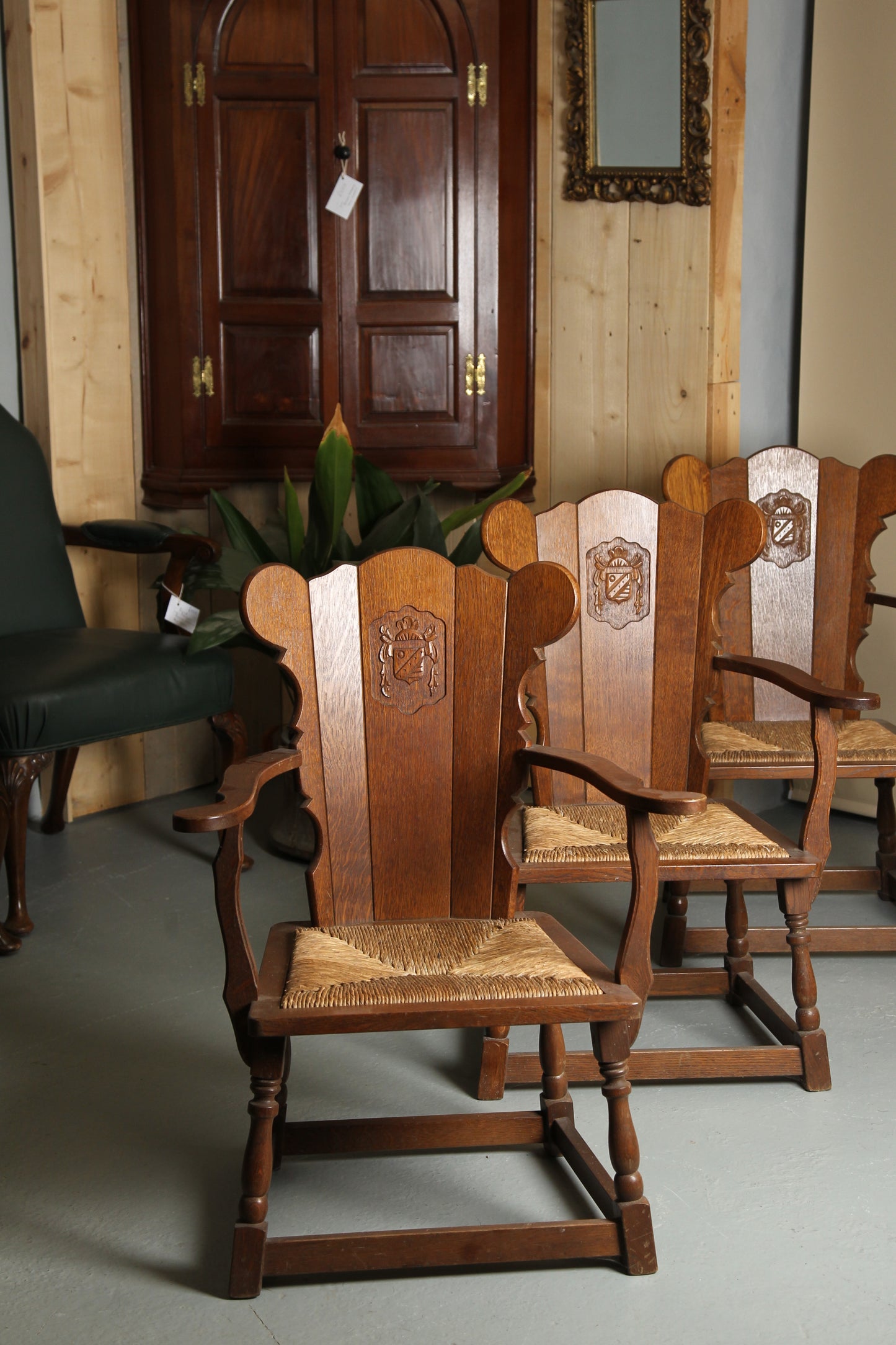 Set of 4 shield back oak carver chairs