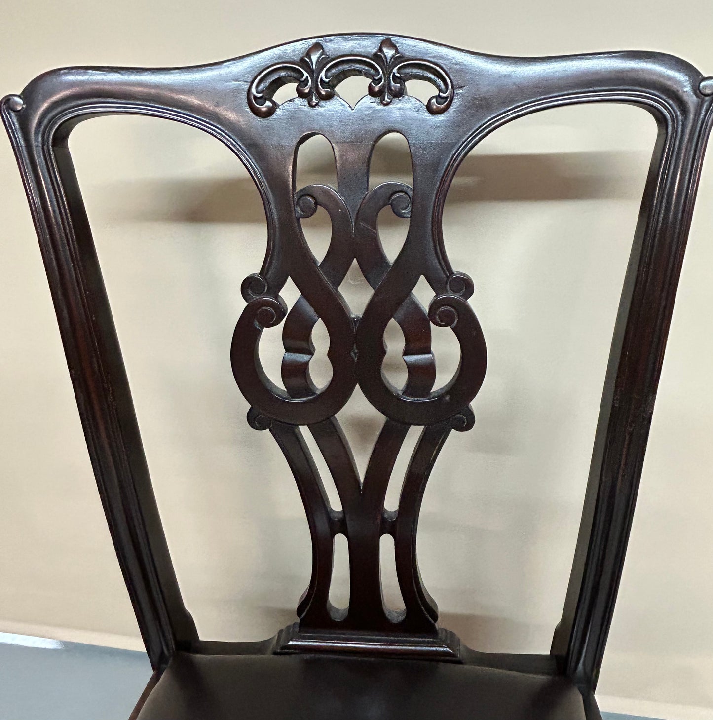 Set of 6 Chippendale Style dining chairs