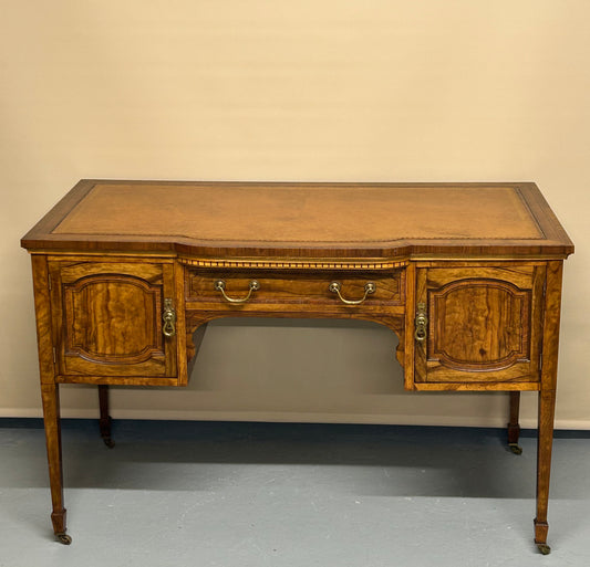 Ladies writing Desk