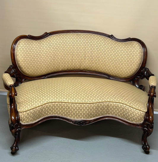 Victorian 2 Seater Settee