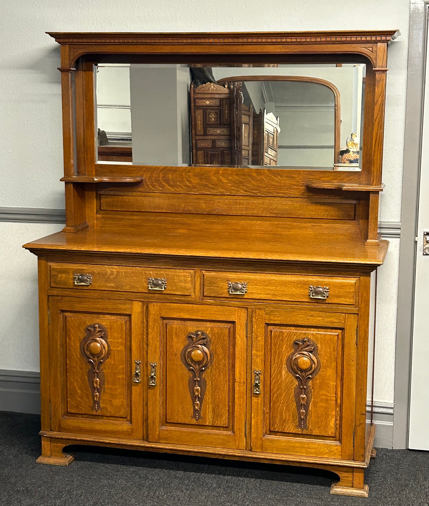 Oak Mirror Back Sideboard