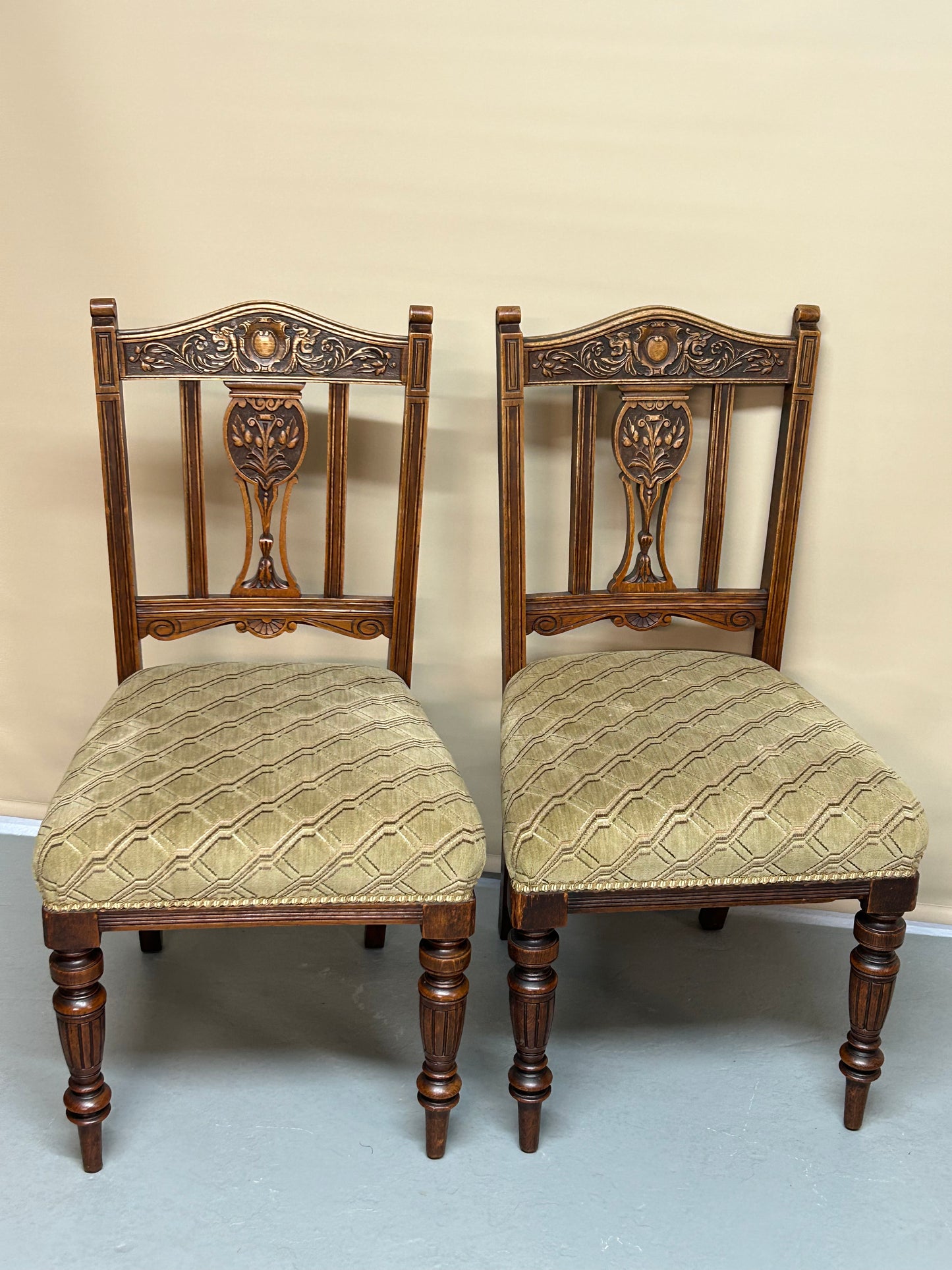 Set of 6 Oak Edwardian Dining Chairs