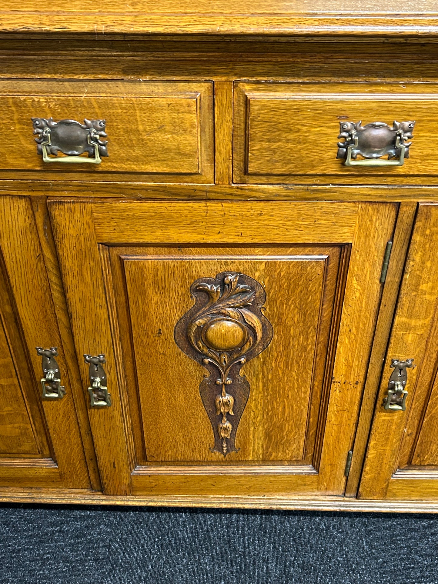 Oak Mirror Back Sideboard