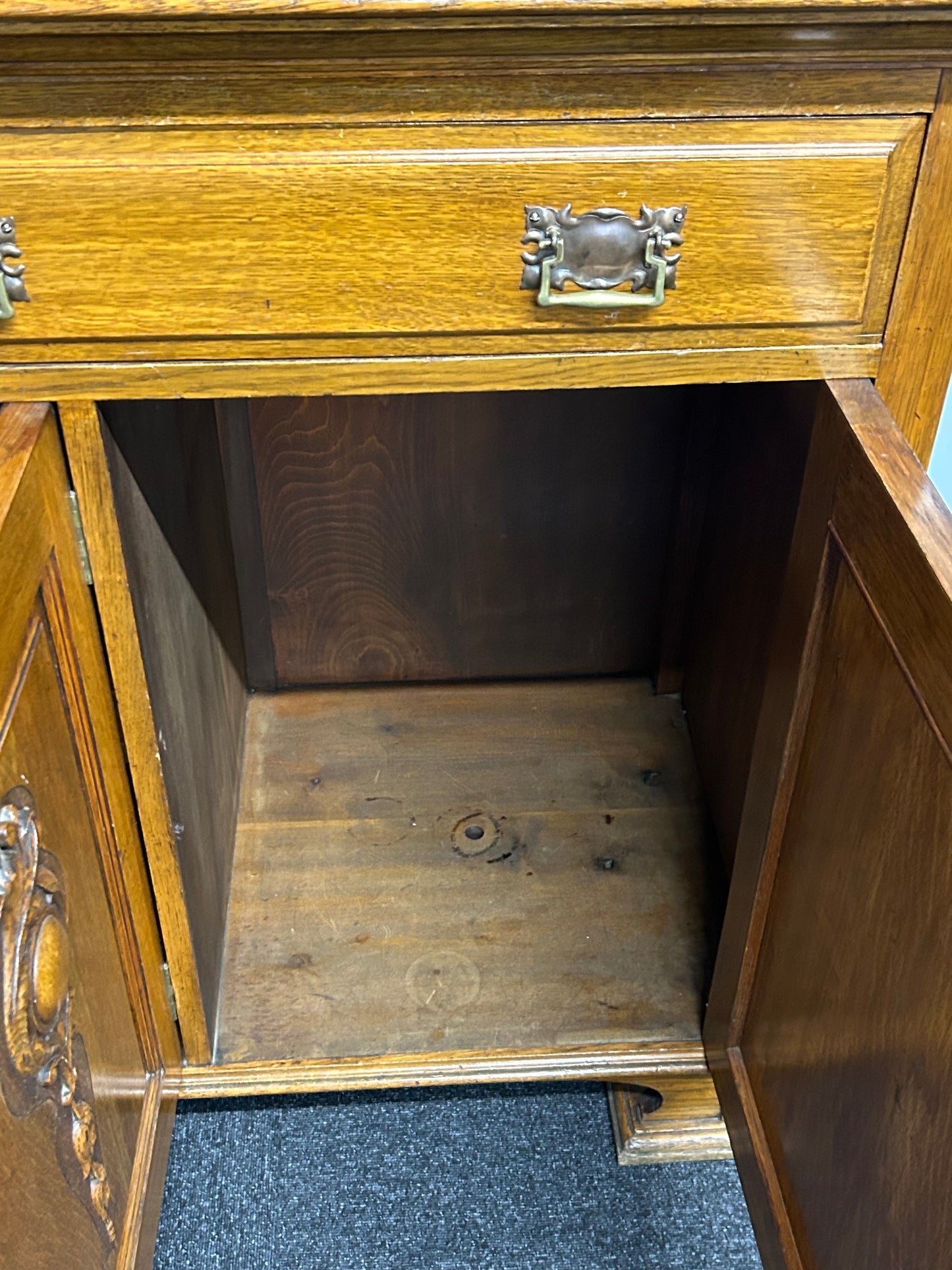 Oak Mirror Back Sideboard