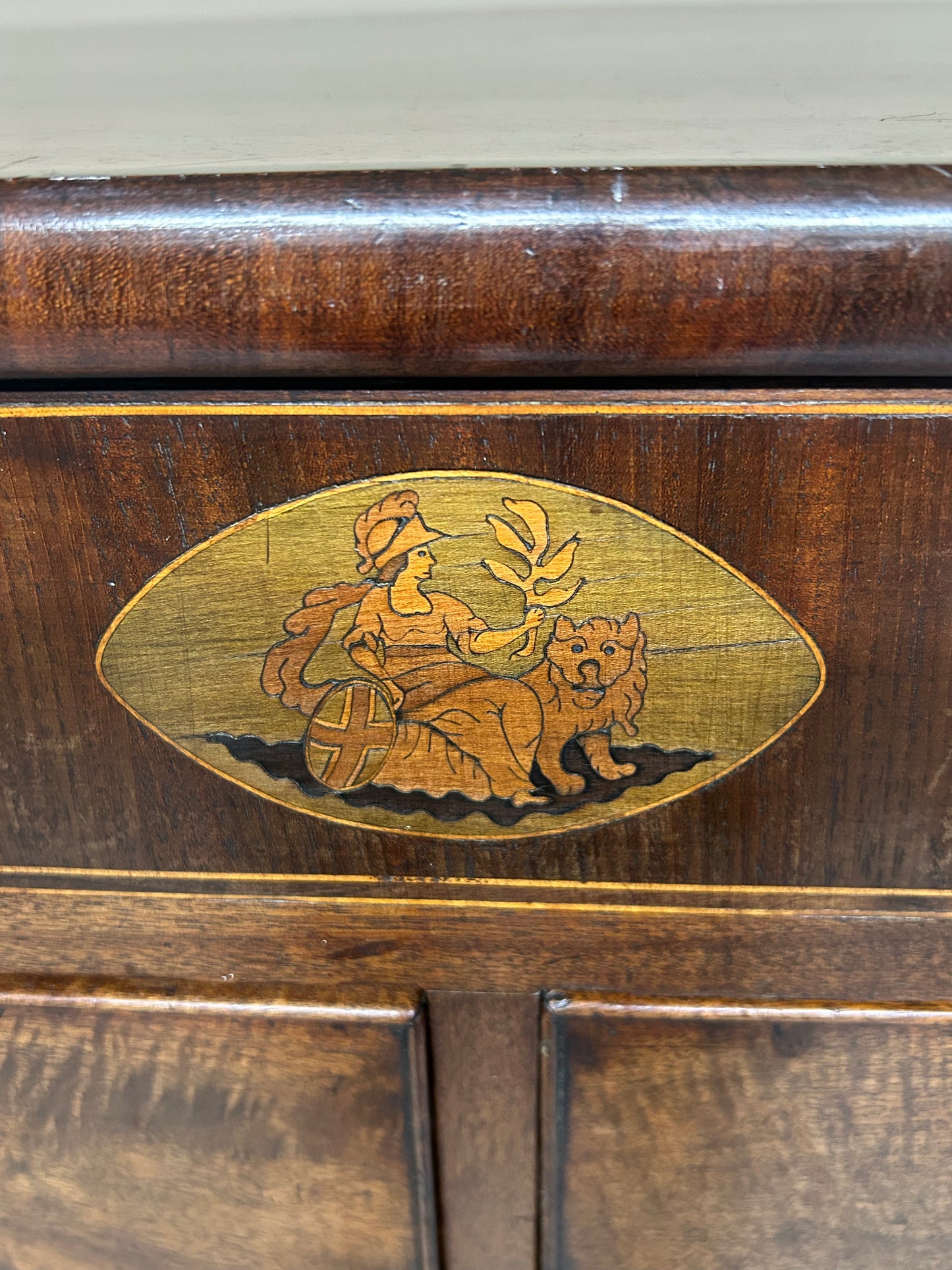 Large Georgian Mahogany Chest Of Drawers